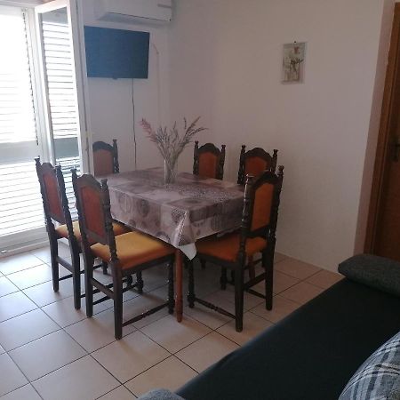 Apartment Dalmatien Raslina Luaran gambar
