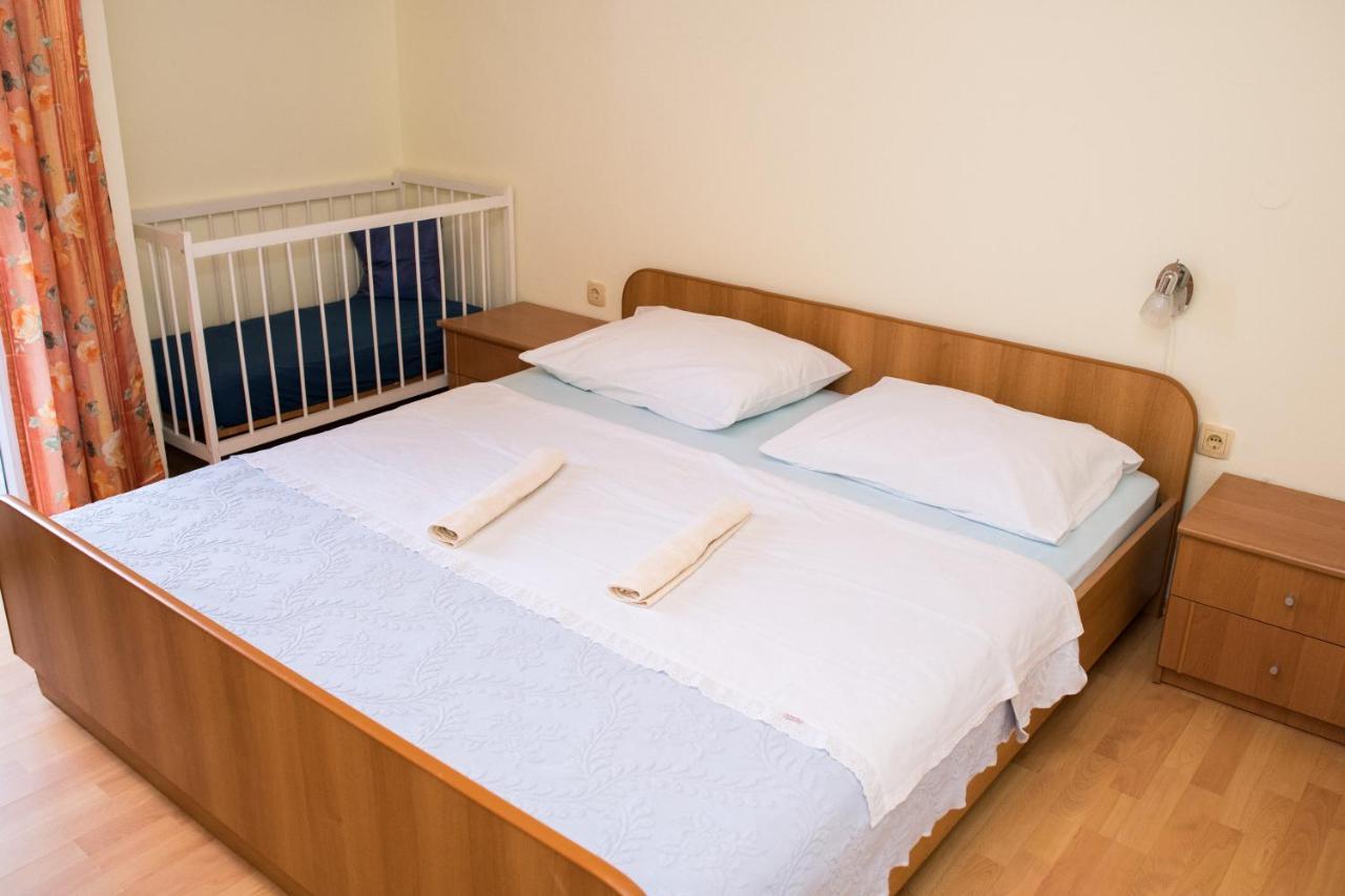 Apartment Dalmatien Raslina Luaran gambar