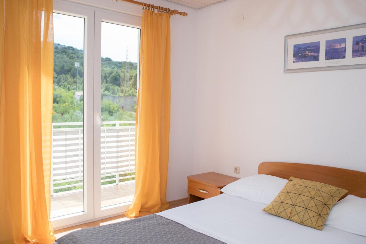 Apartment Dalmatien Raslina Luaran gambar
