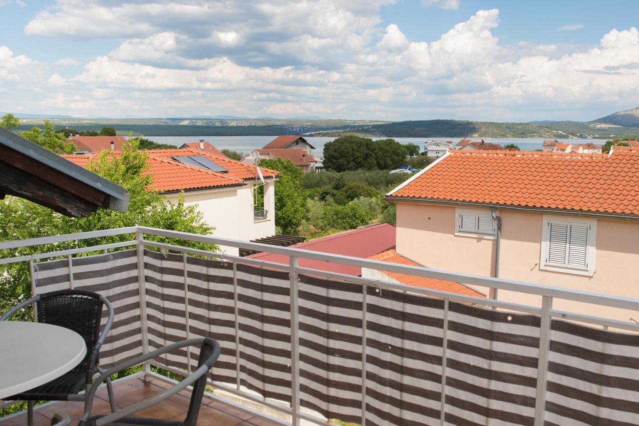 Apartment Dalmatien Raslina Luaran gambar