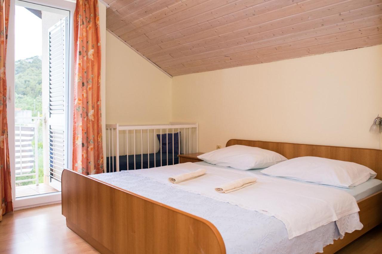Apartment Dalmatien Raslina Luaran gambar