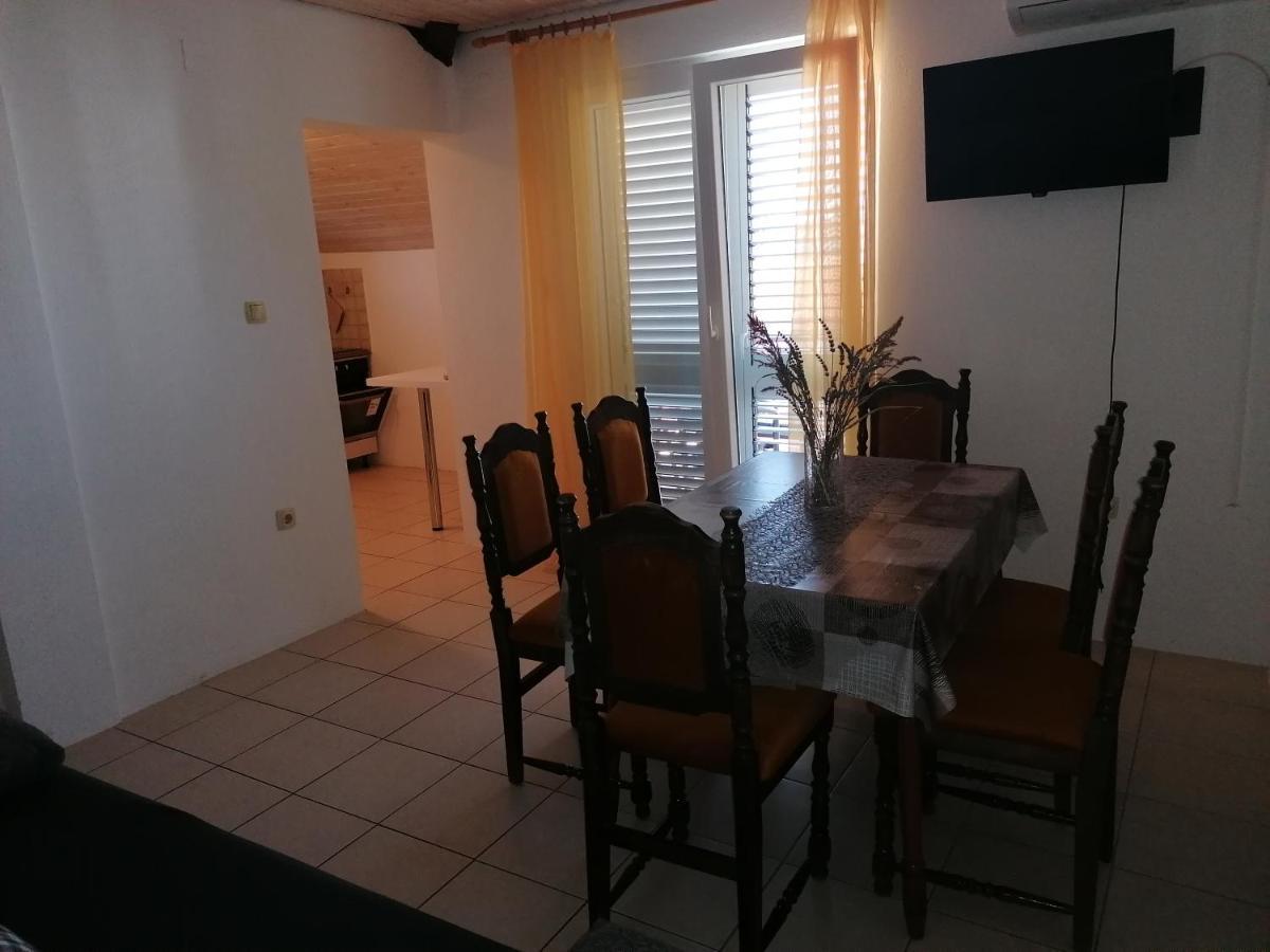 Apartment Dalmatien Raslina Luaran gambar