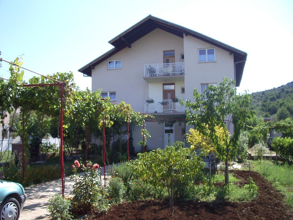 Apartment Dalmatien Raslina Luaran gambar